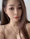 花都美胸女友Ava